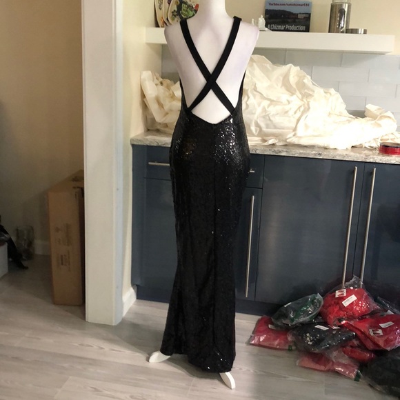 Fits 8-10 Black sequins crossover low back maxi - Picture 7 of 8